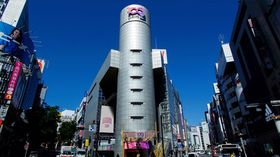 SHIBUYA109 シリンダー広告